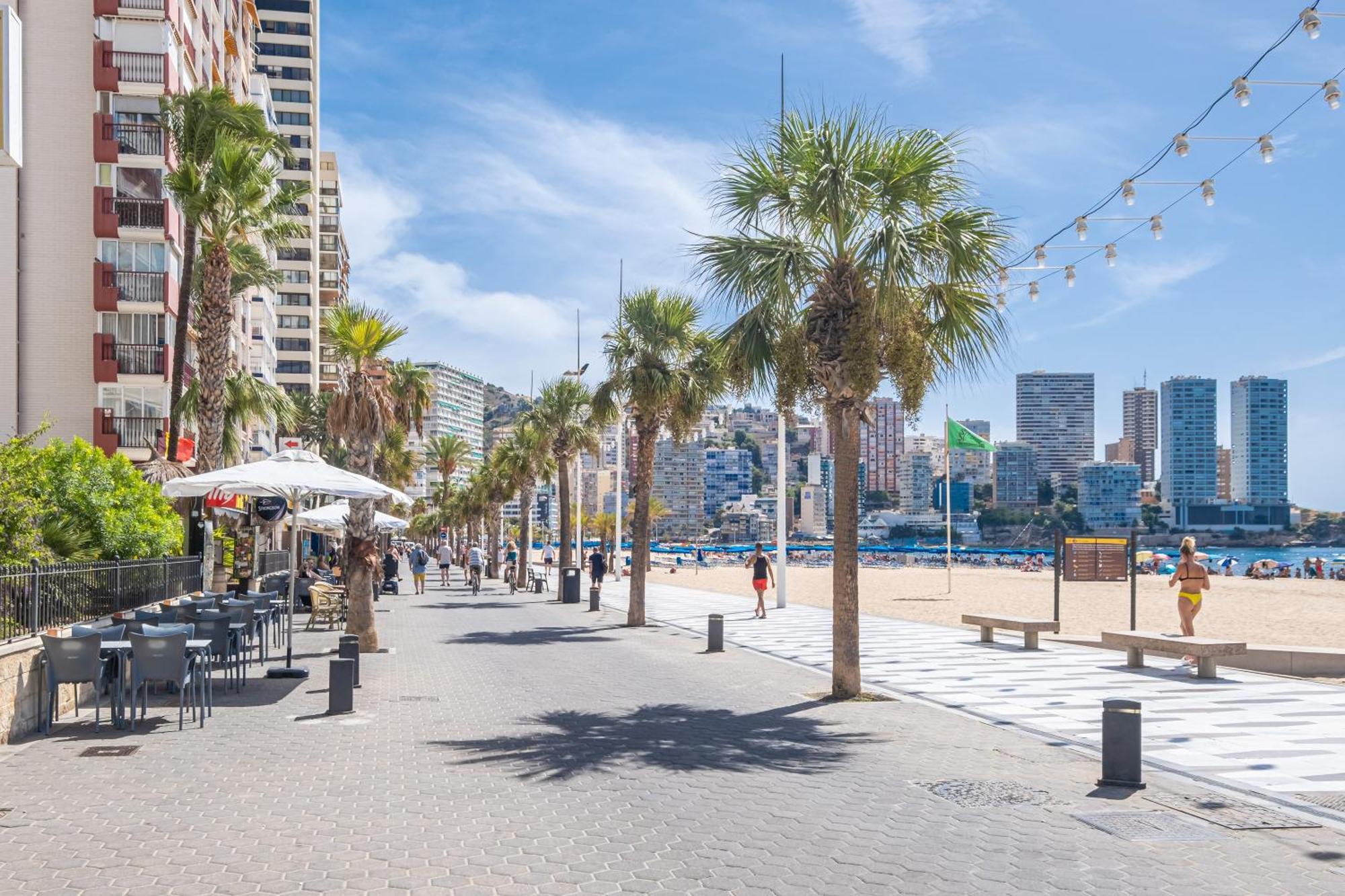 Gemelos 2 21-b Levante Beach Apartment